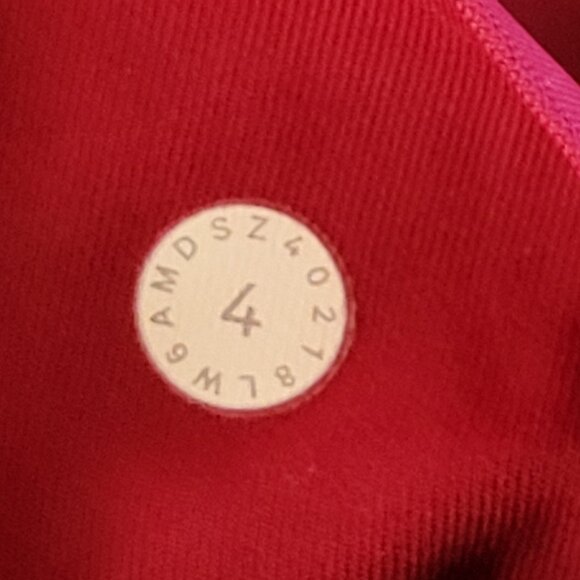 Lululemon Ruby Red Time To Sweat Crop Leggings. Size 4 - Picture 5 of 5